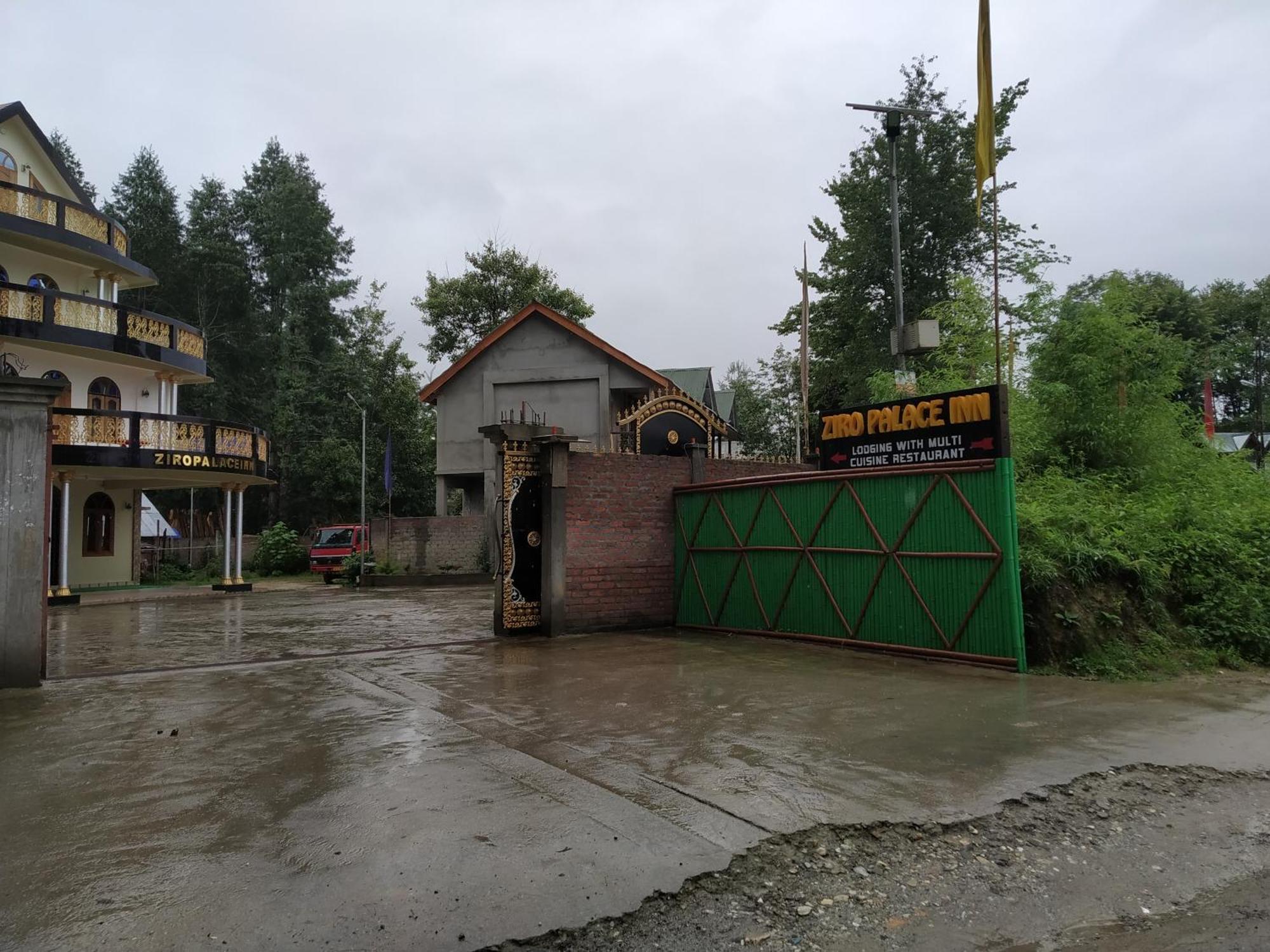 Ziro Palace Inn - A Boutique Hotel Hapoli Exterior foto